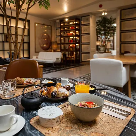 Margot House Hotell