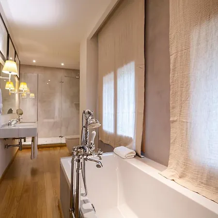 Margot House Hotell