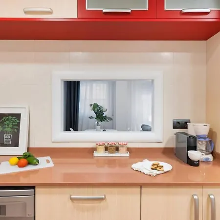 De Gracia 2 Bedroom Cozy *