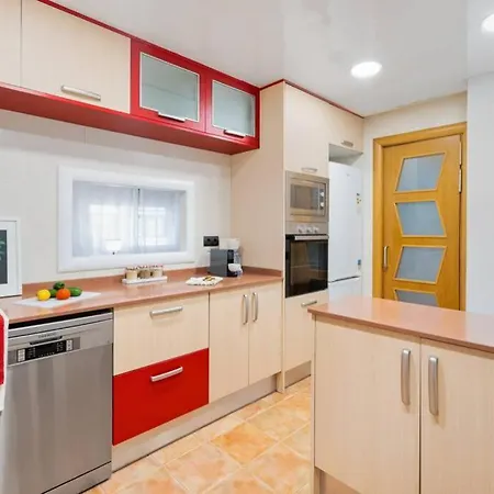 De Gracia 2 Bedroom Cozy *