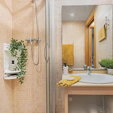 De Gracia 2 Bedroom Cozy * Barcelona