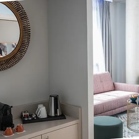 Leonardo Royal Fira 4* Barcelona