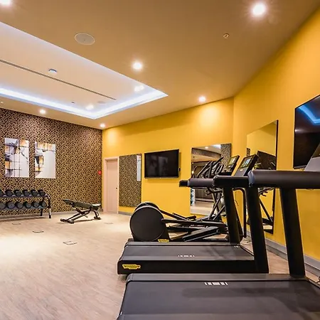 Hotel Leonardo Royal Fira