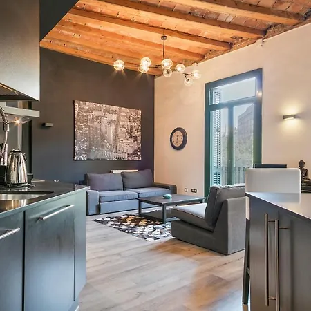 Midtown Luxury By Sweett Apartment