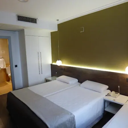 Hotel Moderno 3*