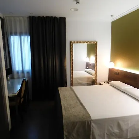 Moderno 3* Barcelone