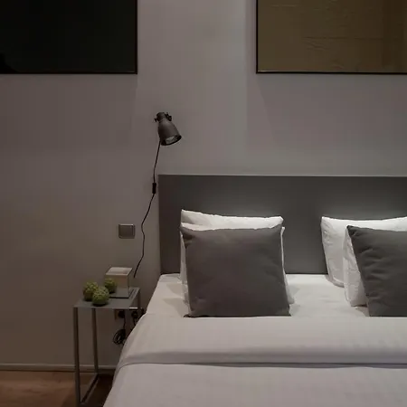 No 9 The Streets Apartment Barcelona