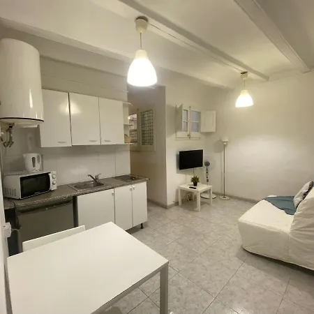 07 Basic Center Barcelona3 1 Apartamento