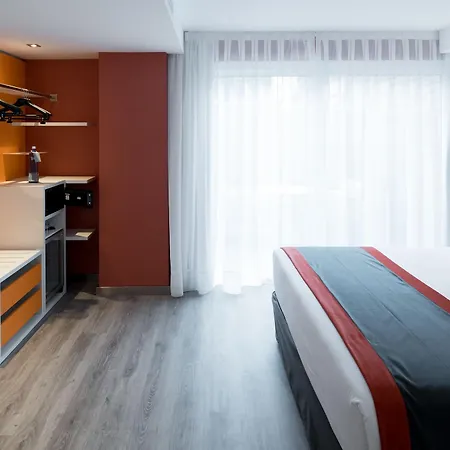 Hotel Catalonia Mikado