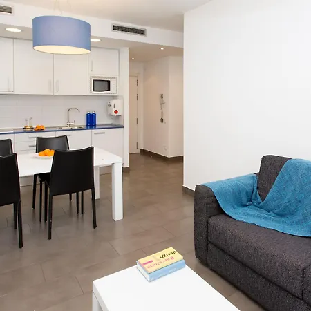 Apartamento 08028 *
