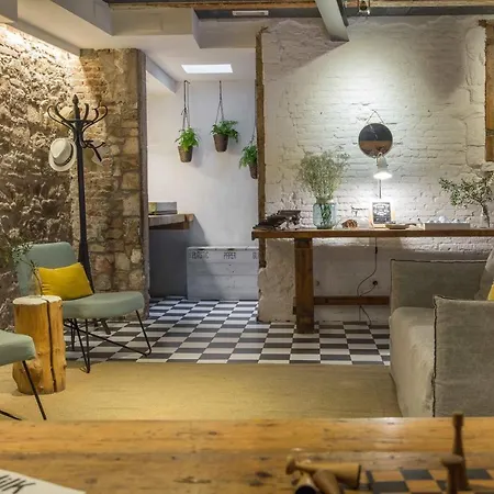 Eco Boutique Grau
