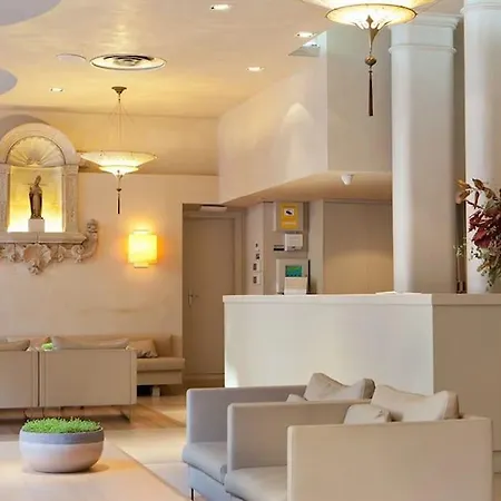 Hotel Sant Agusti Barcelona