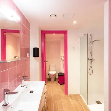Albergue Hostelle - Women Only