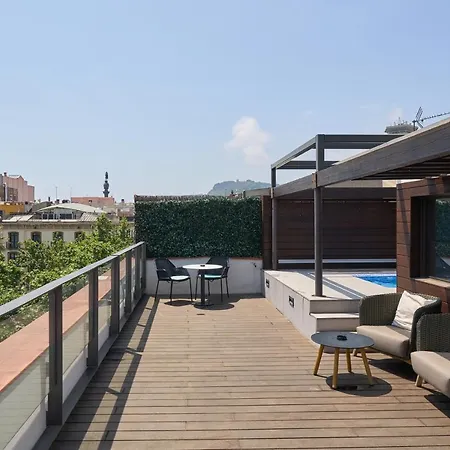 Hotel Catalonia Port 4*