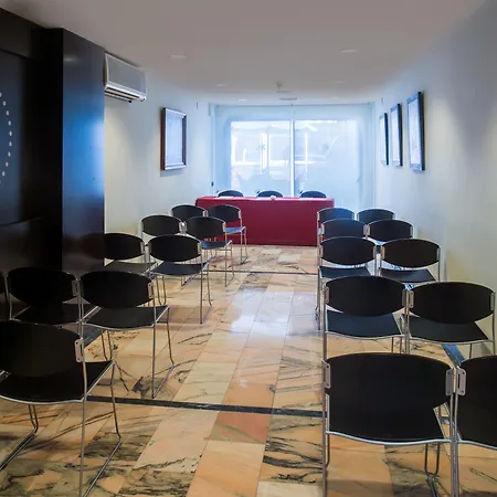 Hotel Catalonia Mikado 3*