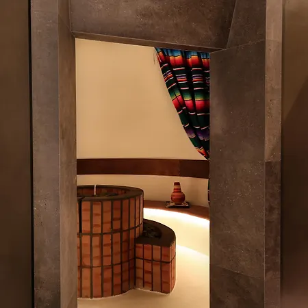 Claris & Spa Gl, A Small Luxury Of The World 5* Barcelona