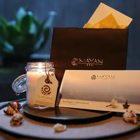 Hotel Claris & Spa Gl, A Small Luxury Of The World