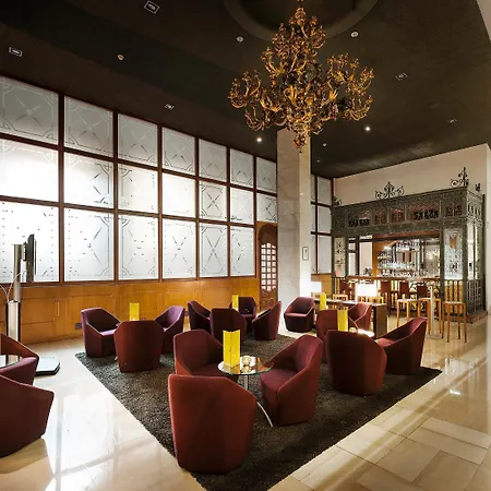 מלון Silken Ramblas