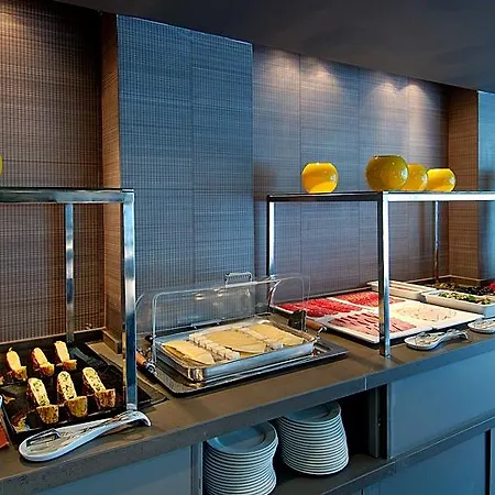 Hotel Pestana Arena