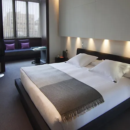Sixtytwo Hotel