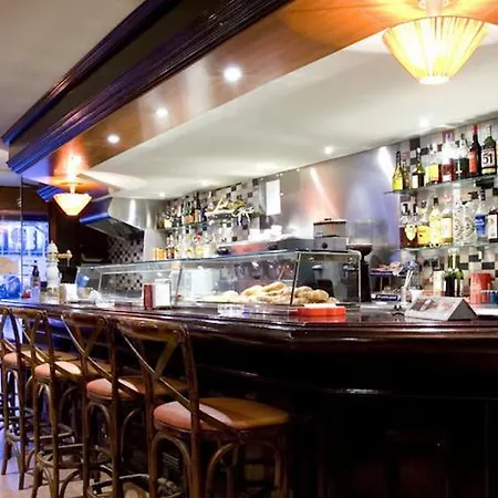 Oasis Hotel Barcelona