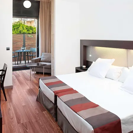 Catalonia Port 4*