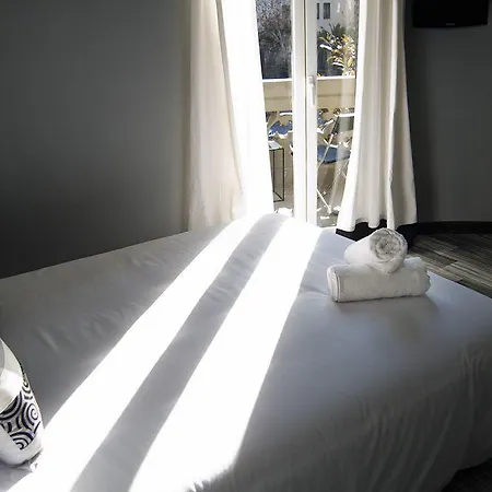 Boutique Khronos Konukevi 2*