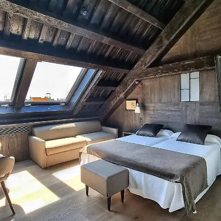 Sant Agusti Hotel