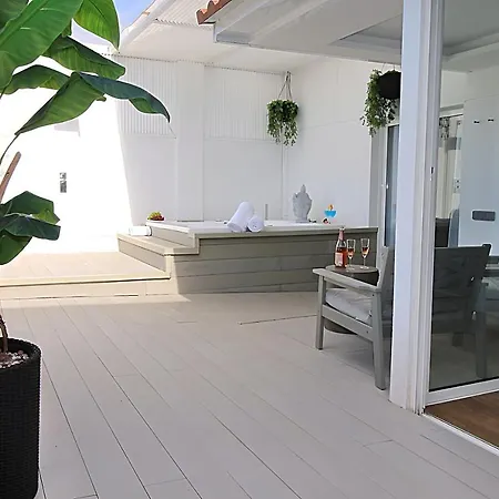 Incredible Penthouse With Jacuzzi In The Center, Unique In The Area Apartment *