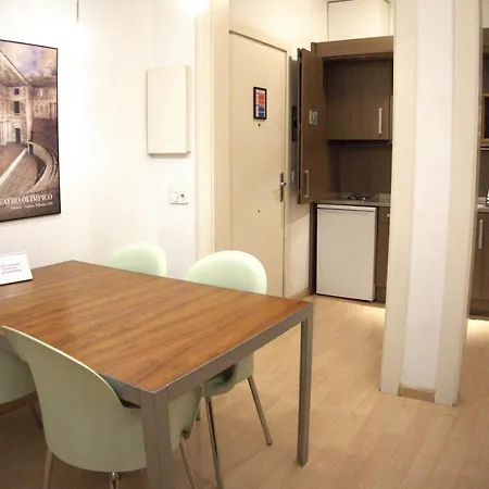 Sant Jordi Fontanella Apartment *