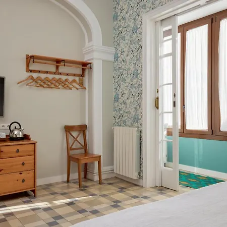 Bed and breakfast Poblenou 3*