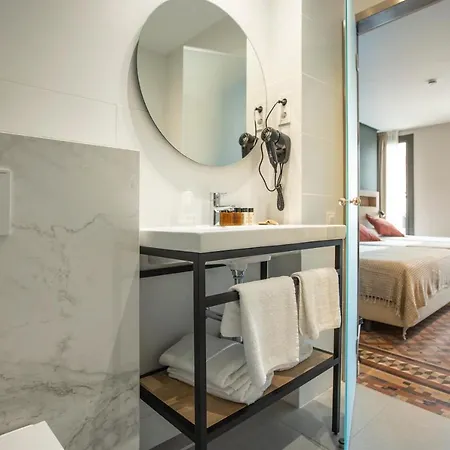 Fontanella By Bcn Urban Gasthof