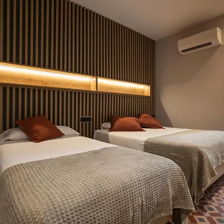 Fontanella By Bcn Urban 3* Barcelona