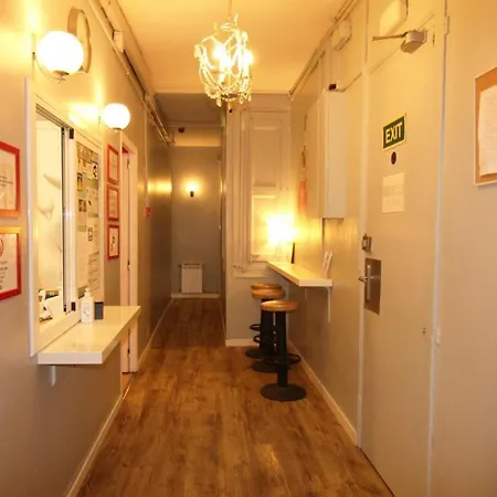 Paraiso Hostel Barcelona