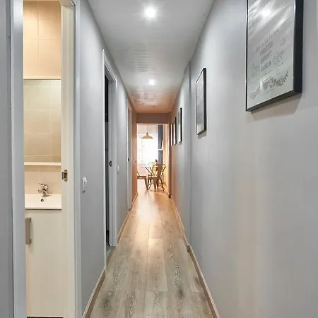 Bebarceloner Sant Andreu - 3 Bedrooms Daire