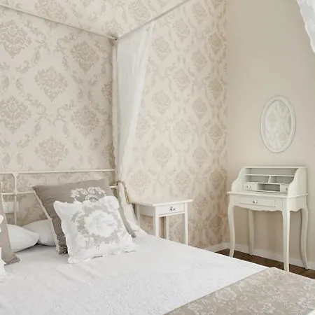 Guest house Lumine Suites *
