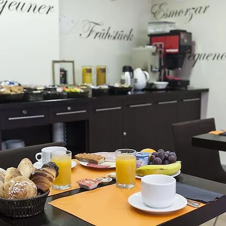 Acta Antibes Hotel
