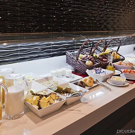 Ilunion Bel-art Hotel 4*