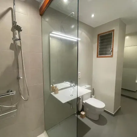 The In The Gothic Quarter With Bathroom Bed & Breakfast Barcelona