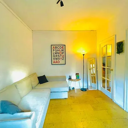 Bed and breakfast Private Close To The Beach!