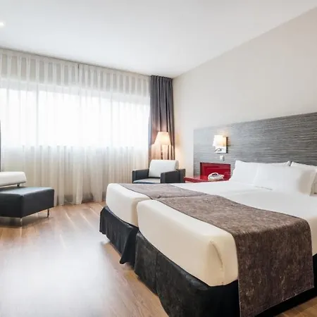 Ilunion Hotel 4*