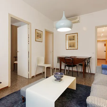 Housalia Gracia 2 * Barcelona