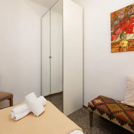 Housalia Gracia 2 Apartment Barcelona