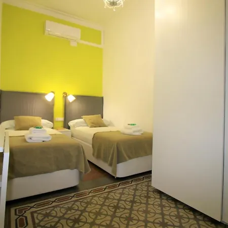 Ideal For Seasons In Apartment Barcelona