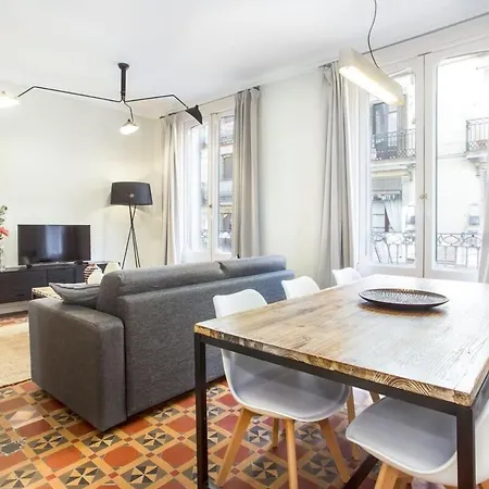 Lägenhet 4bedroom With A Balcony In Ramblas 1 2 *
