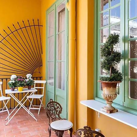 Placa Catalunya V Charming And Exquisite 5bd With Large Balcony Apartment Barcelona