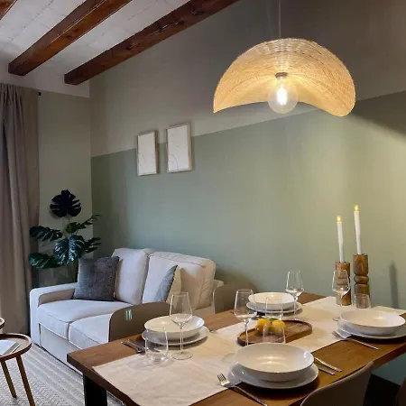 Plaza Catalunya Recently Renovated 5bd-4bth * Barcelone