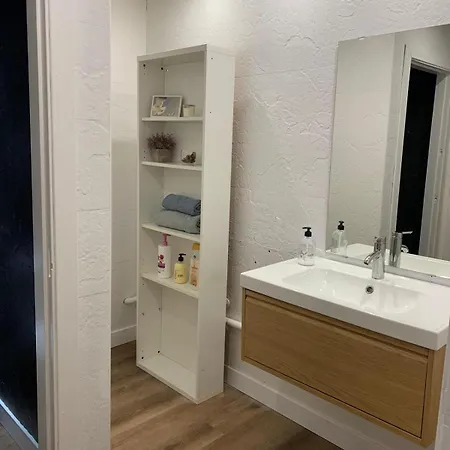 Lägenhet Loft Sleeper Llum ,aeropuerto *