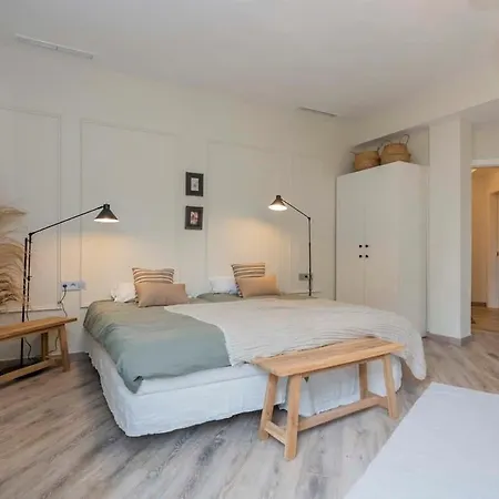 Luxury 4-bedrooms In Rambla De Catalunya Barcelona