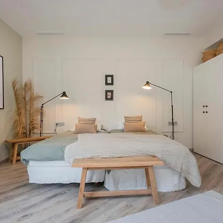 Luxury 4-bedrooms In Rambla De Catalunya * Barcelona